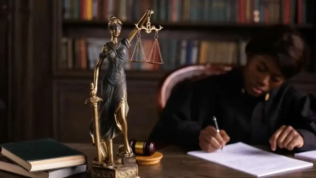 Advogados em Pedro Afonso: Como contratar sem riscos