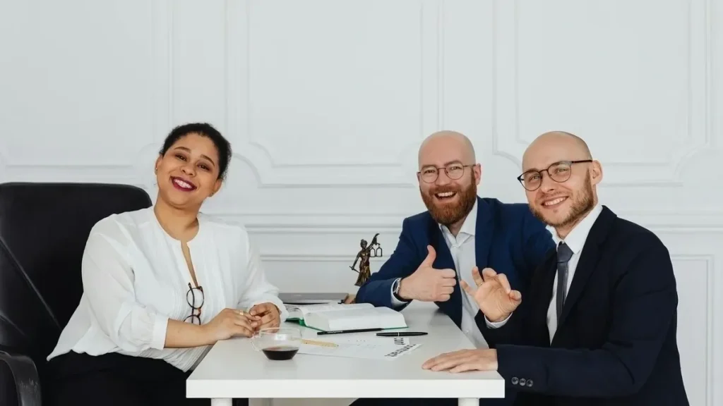 Advogados em Mâncio Lima: Como contratar sem riscos