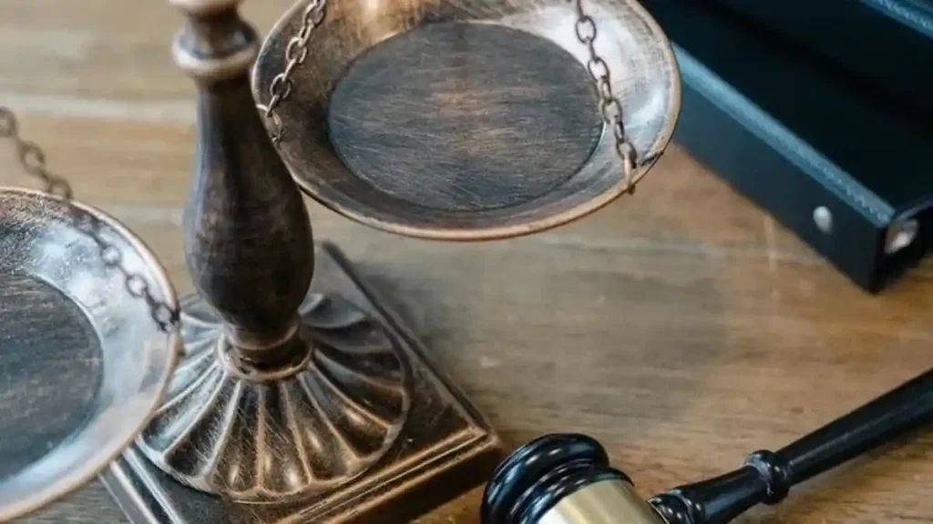 Advogados em Fonte Boa: Como contratar sem riscos